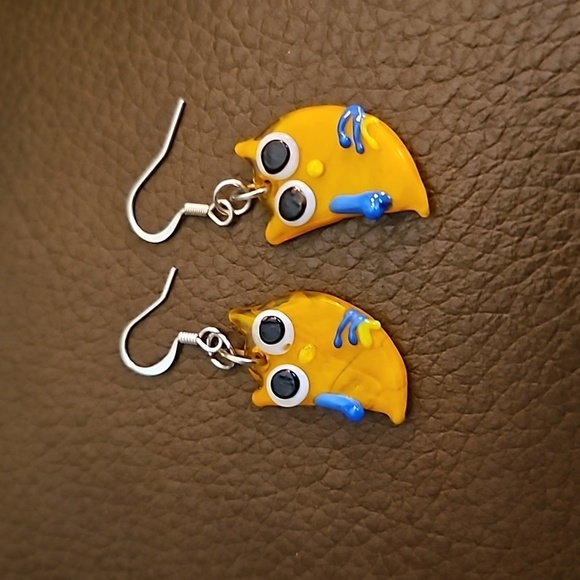 3/$30 Whimsical Yellow Glass Owl Fairycore Dangle Hook Earrings - Picture 2 of 4